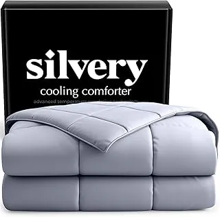 Silvery Silver-Infused Cooling Comforter –